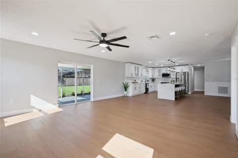 8258 Tansy Drive, Orlando FL - photo 11 of 37