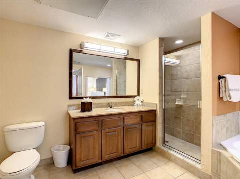 12544 Floridays Resort Dr #202B, Orlando FL - photo 14 of 30
