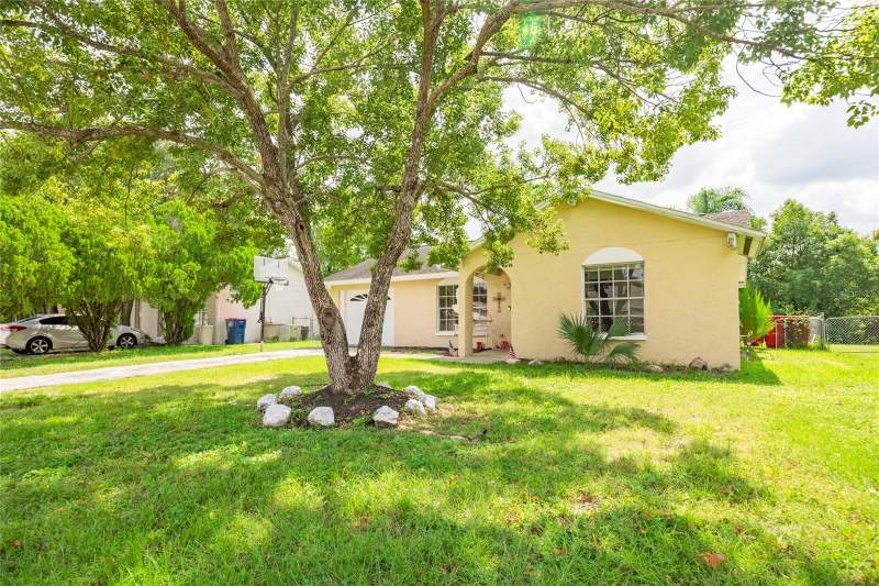2 bedroom Single Family Residence at 7250 Fullerton Court, Seven Spgs Homes, New Port Richey — photo 3