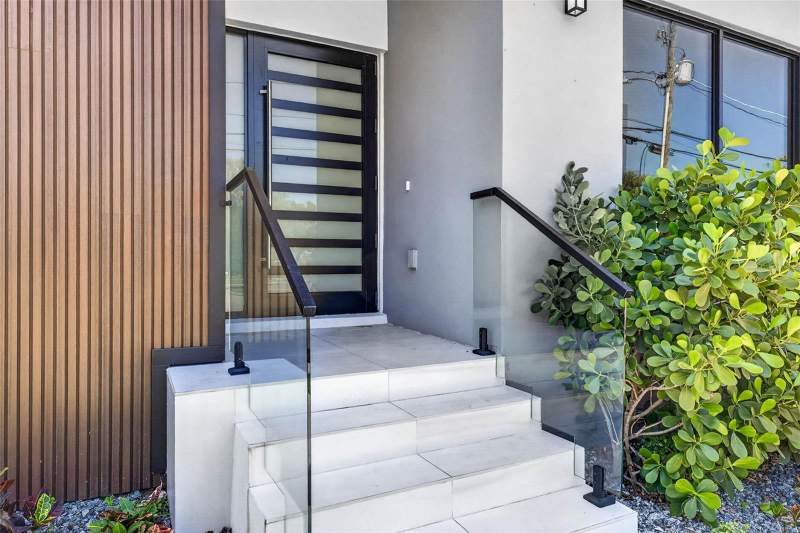4 bedroom Single Family Residence at 4426 W Euclid Avenue, Bel Mar Unit 3, Tampa — photo 2