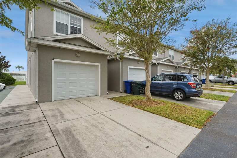 2 bedroom Townhouse at 7041 Opal Drive, Opal Place, Largo — photo 1