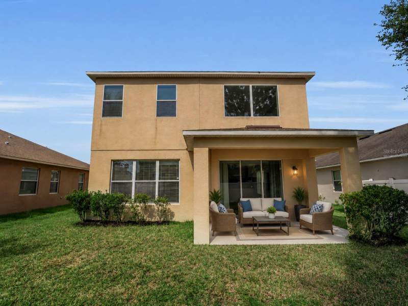 3 bedroom Single Family Residence at 8623 Deep Maple Drive, Oak Creek Parcel 2 Unit 1B-Partial Replat, Riverview — photo 3