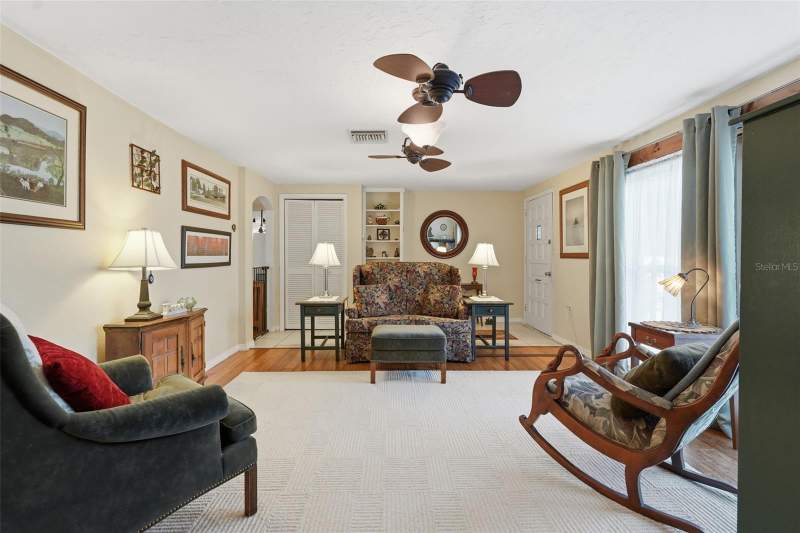 3 bedroom Single Family Residence at 3226 Fairmount Drive, Holiday Lake Estates, Holiday — photo 4