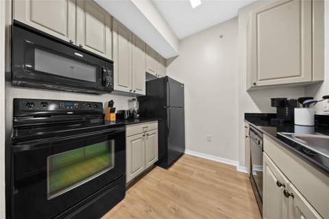 7383 Universal Boulevard #209, Orlando FL - photo 7 of 35
