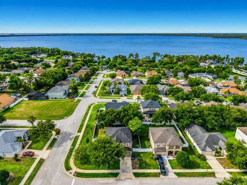 4 bedroom Single Family Residence at 12912 CLOVERDALE LANE, OVERLOOK AT LAKE LOUISA PH 01, CLERMONT — photo 4