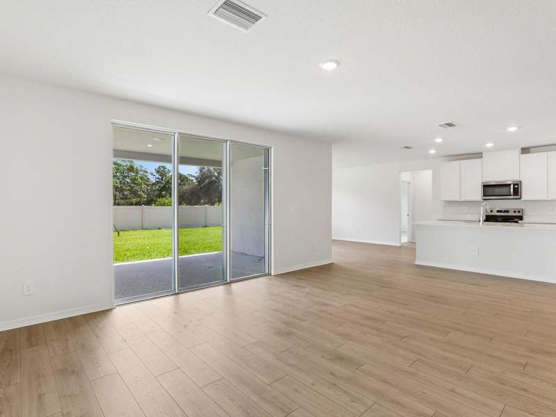 4 bedroom Single Family Residence at 14145 Harvest Pines Lane, Pine Ridge Meadows, Hudson — photo 3