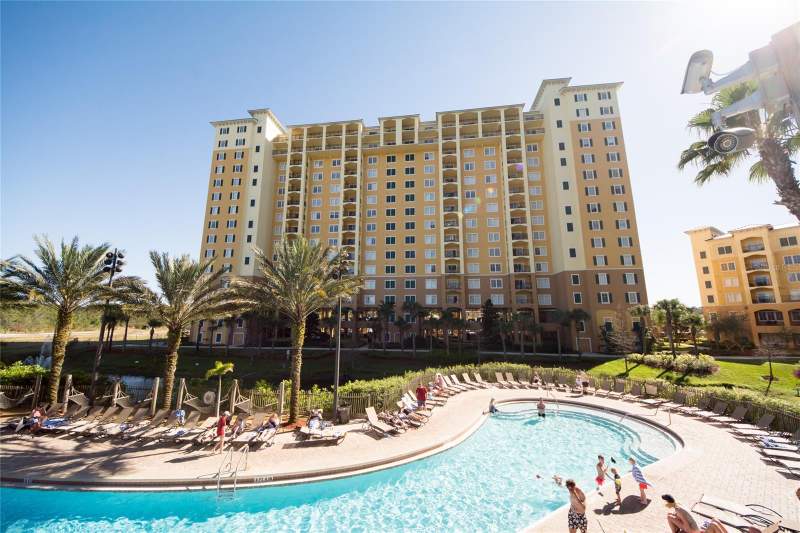 3 bedroom Condo - Hotel at 8112 Poinciana Boulevard #1802, Lake Buena Vista Resort, Orlando — photo 2