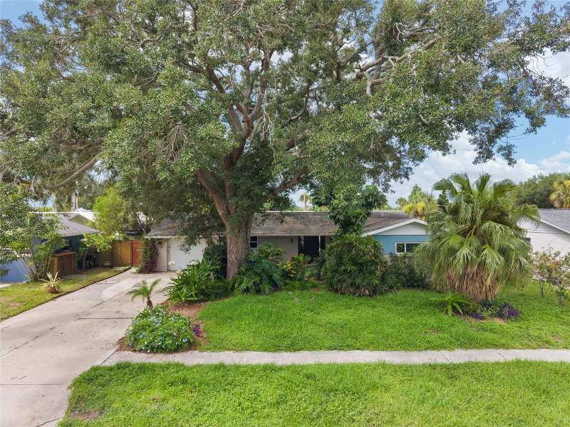 3 bedroom Single Family Residence at 8404 Flagstone Drive, Bay Crest Park Unit 15, Tampa — photo 4