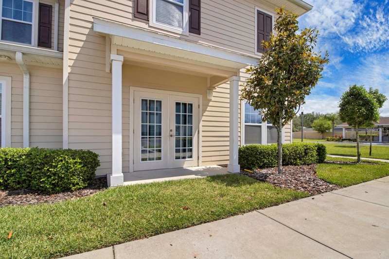 4 bedroom Townhouse at 3221 Cupid Place, West Lucaya Village, Kissimmee — photo 1