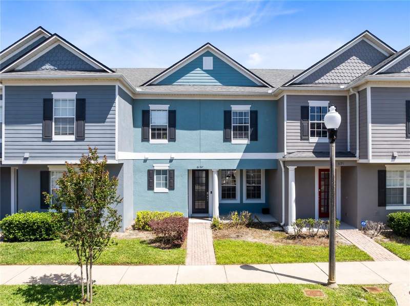 6187 CHAPLEDALE DRIVE home for sale in Lee Vista Square