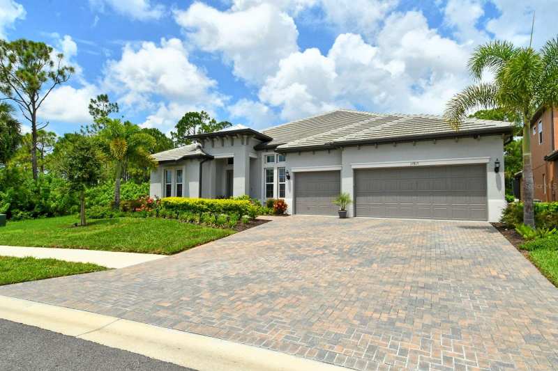 4 bedroom Single Family Residence at 19815 Bridgetown Loop, Oasis/West Vlgs Ph 2 Rep, Venice — photo 1