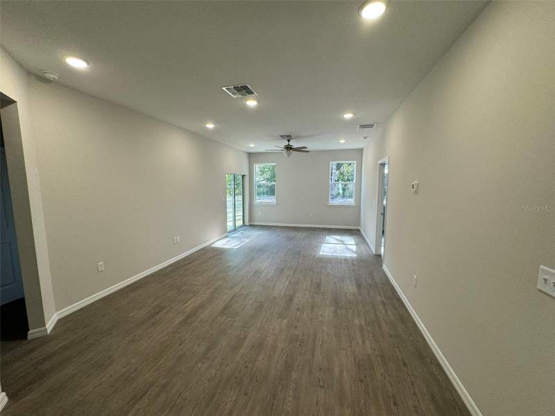 3 bedroom Single Family Residence at 1013 Foote Street, Eustis Dixie Hwy Sub, Eustis — photo 4