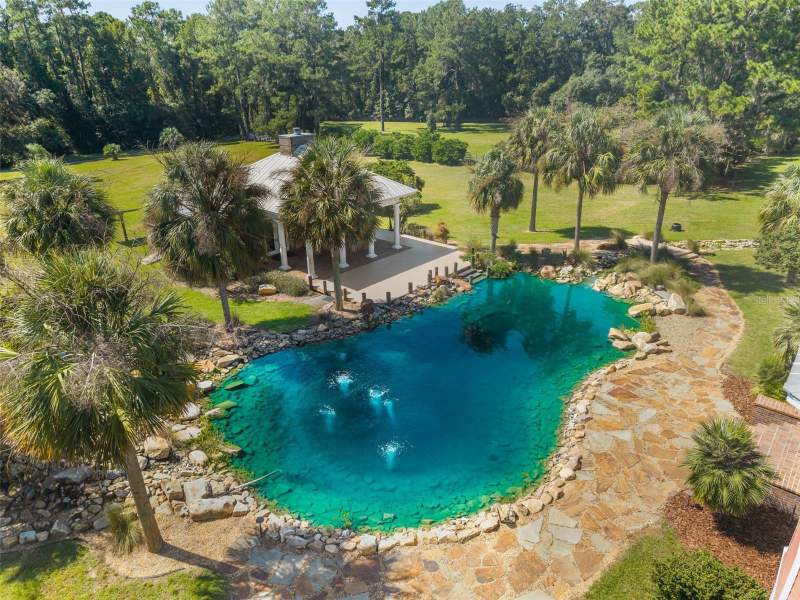8 bedroom Single Family Residence at 11317 NW 199th Avenue, Alachua, Alachua — photo 3
