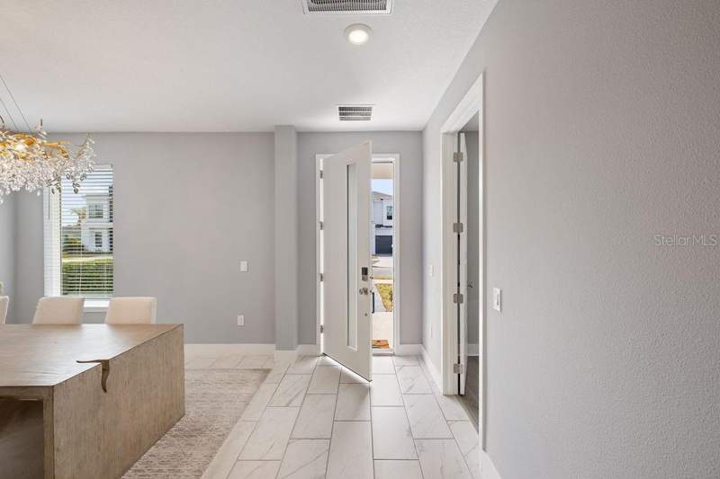 5 bedroom Single Family Residence at 21 W Steele Street, Bonita Park, Orlando — photo 5
