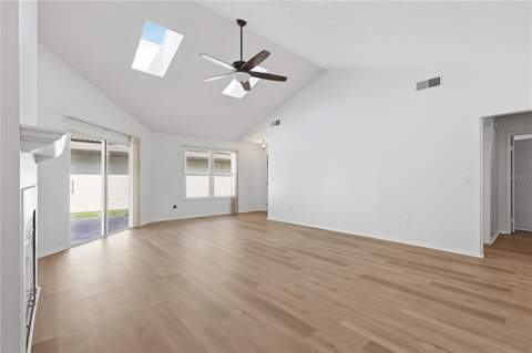 7133 Silvermill Drive, Tampa FL - photo 6 of 6