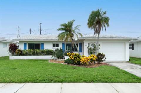 3710 98Th Avenue, golf community for sale in Pinellas Park