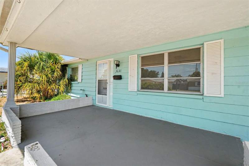 3 bedroom Single Family Residence at 3630 Winder Dr, Beacon Square, Holiday — photo 3