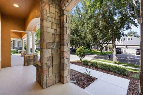 15910 Ternglade Drive, Lithia FL - photo 6 of 98