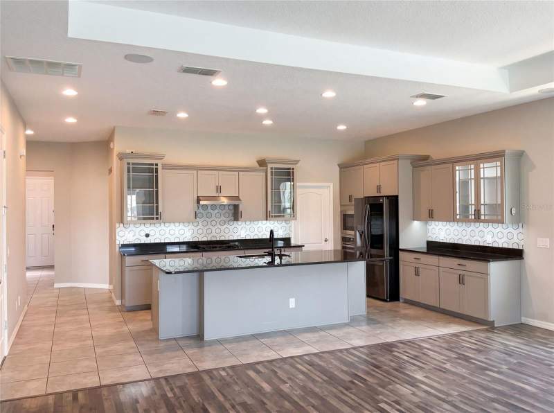3 bedroom Single Family Residence at 2185 Antilles Club Drive, Four Seasons At Orlando Ph 1, Kissimmee — photo 2