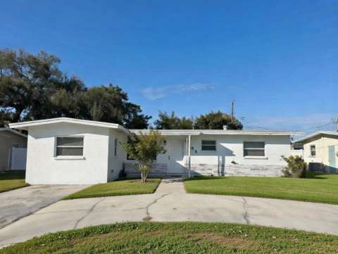 5731 90Th Avenue, pool for sale in Pinellas Park