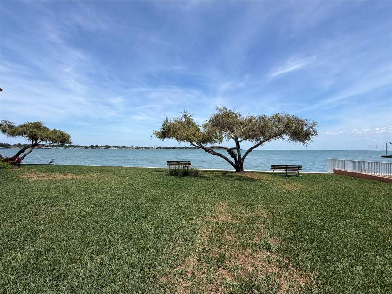 2 bedroom Condominium at 7400 Sunshine Skyway Lane #105, South Bay Condo, St Petersburg — photo 2