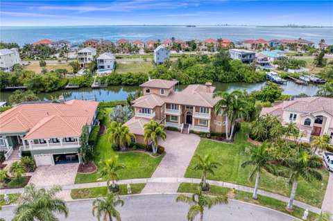 6459 Rubia Circle, luxury home for sale in Apollo Beach
