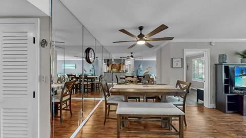 5220 Brittany Drive #603, St Petersburg FL - photo 18 of 54