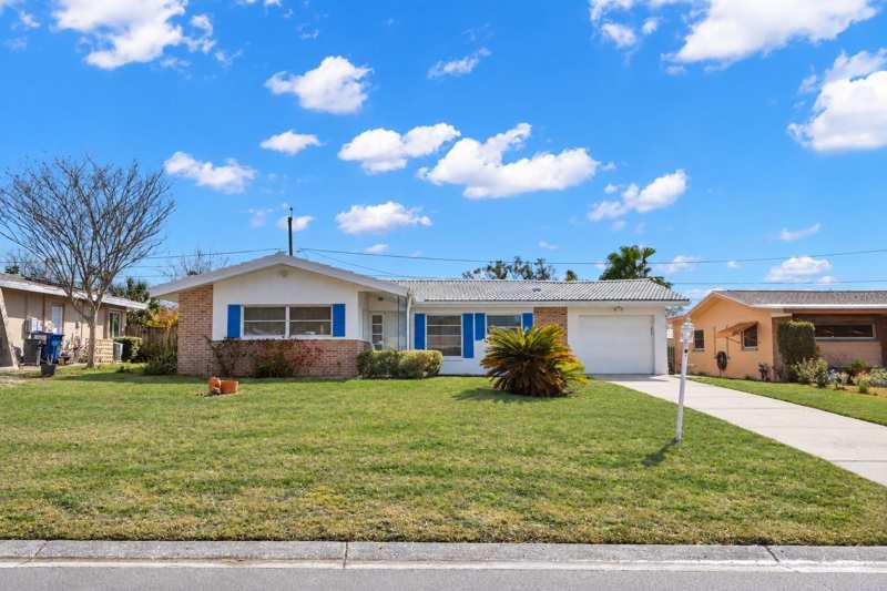 2 bedroom Single Family Residence at 2019 High Ridge Drive, Greenbriar, Clearwater — photo 1