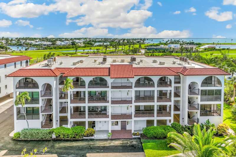 3 bedroom Condominium at 950 Palm Avenue #304, Silver King Condo Ph 1, Boca Grande — photo 1