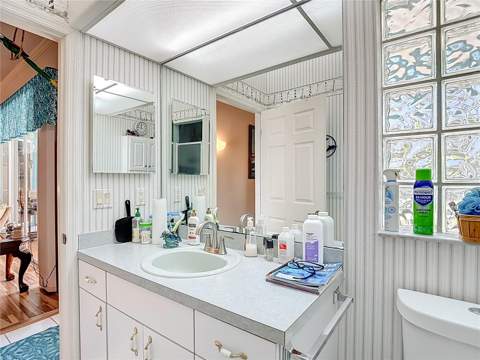 8410 Maybelle Drive, Weeki Wachee FL - photo 19 of 32