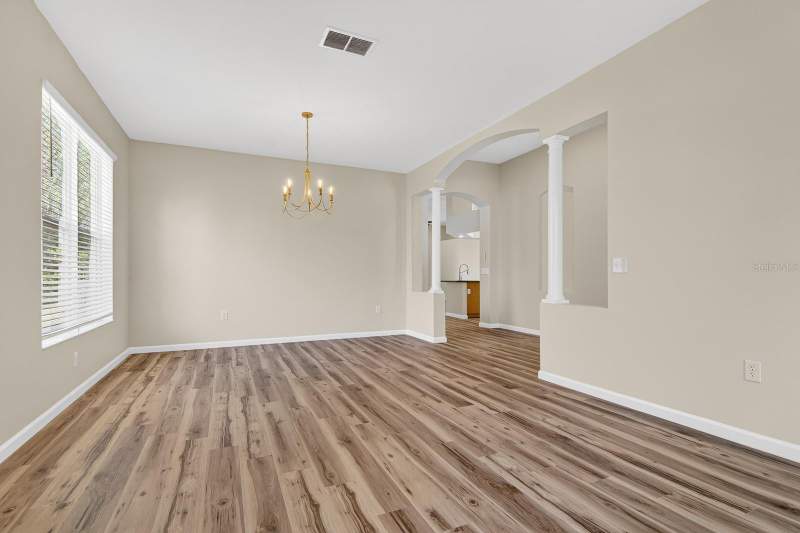 4 bedroom Single Family Residence at 6002 Martinglade Place, Fishhawk Ranch Phase, Lithia — photo 5