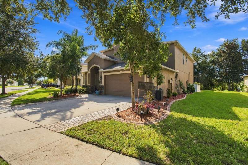 5 bedroom Single Family Residence at 12623 Drakefield Drive, Deerfield Lakes, Spring Hill — photo 4
