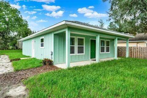 3 bedroom Single Family Residence at 40091 Oakridge Drive, Carlton Village Park, Lady Lake — photo 2