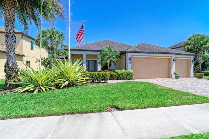 4 bedroom Single Family Residence at 517 Chantilly Trail, Greyhawk Landing West Ph III, Bradenton — photo 1