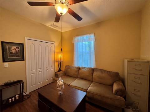 11048 Paradise Point Way, New Port Richey FL - photo 20 of 38
