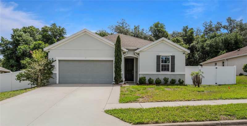 4 bedroom Single Family Residence at 665 Carya Court, Alexandria Pointe, Deland — photo 1