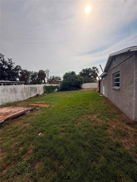 806 W Shell Point Road, Ruskin FL - photo 6 of 6