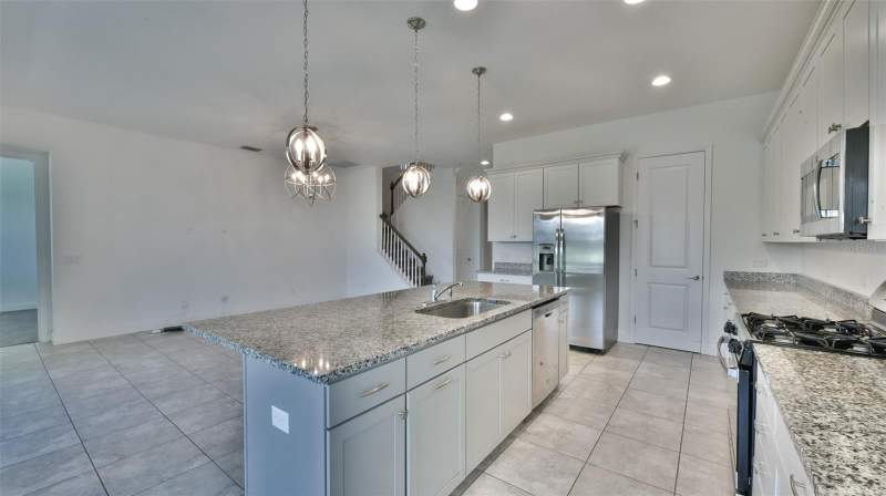 4 bedroom Single Family Residence at 9152 Olmo Court, Magnolia At Westside Ph 2, Davenport — photo 5