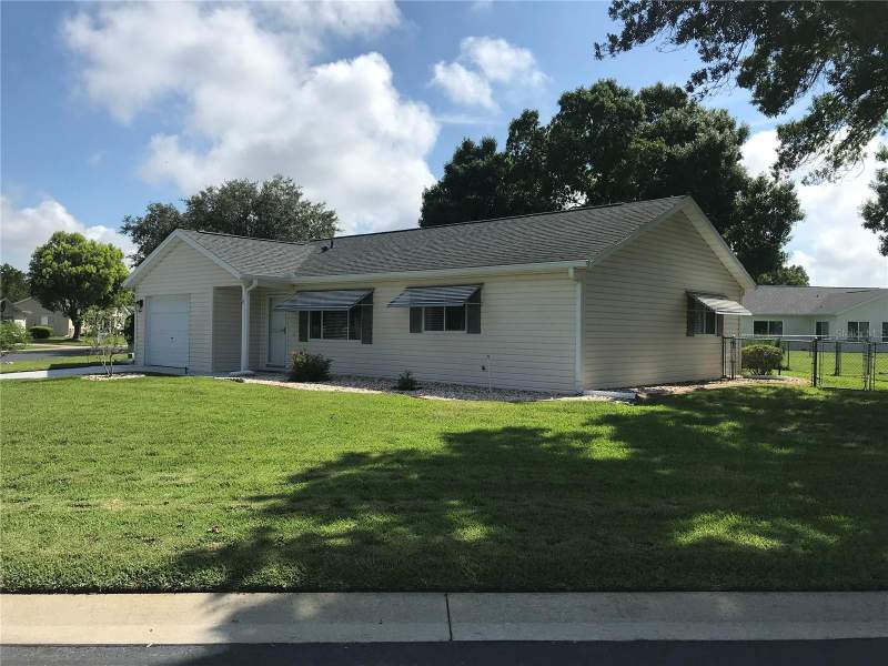 2 bedroom Single Family Residence at 11879 SW 137th Loop, Spruce Creek Preserve, Dunnellon — photo 3