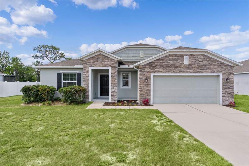 3 bedroom Single Family Residence at 15344 WHITE TAIL LOOP, KNIGHT LAKE ESTATES, MASCOTTE — photo 4