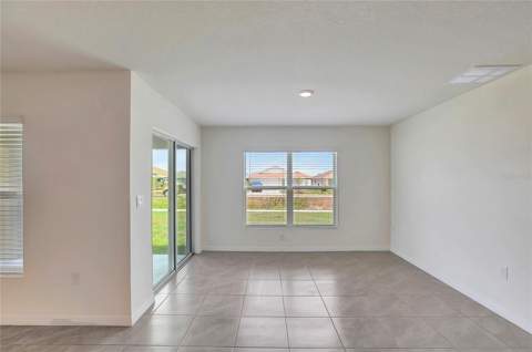 810 Ace Outlaw Avenue, Ruskin FL - photo 12 of 39
