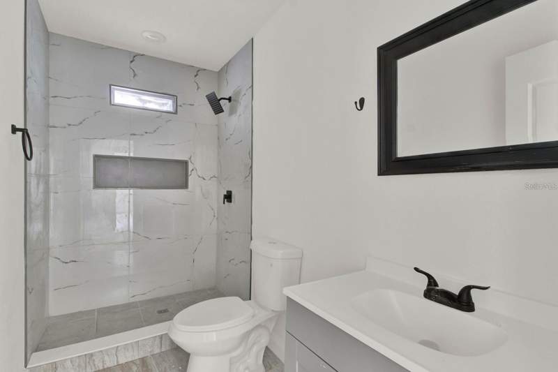3 bedroom Single Family Residence at 500 N 13th Street, Sunshine Park, Leesburg — photo 5