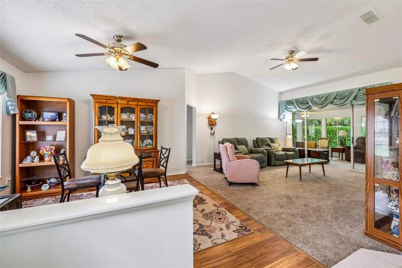 3 bedroom Single Family Residence at 25111 Bonnie Blue Court, Plantation At Leesburg Tara View, Leesburg — photo 4