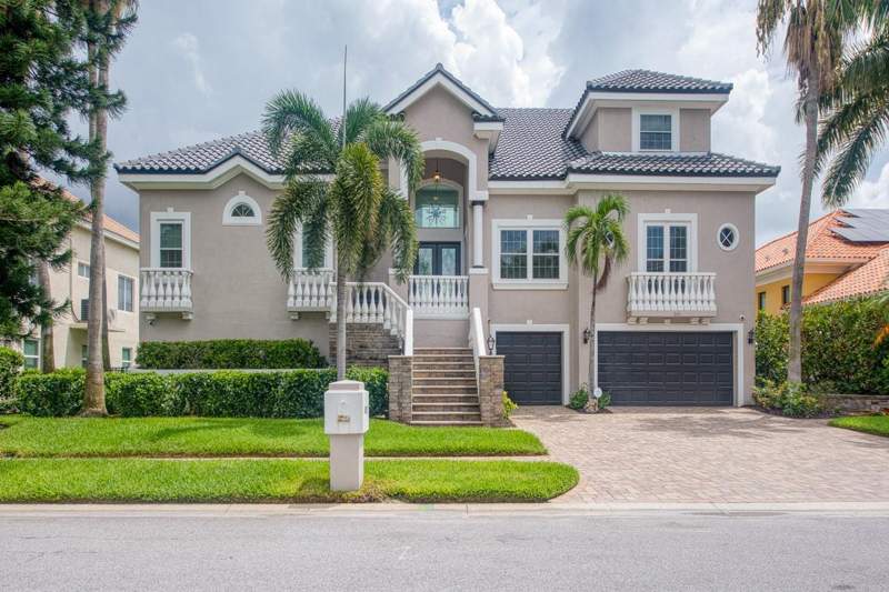 4 bedroom Single Family Residence at 6113 Pasadena Point Boulevard, Pasadena Point Estates Ph II, Gulfport — photo 2