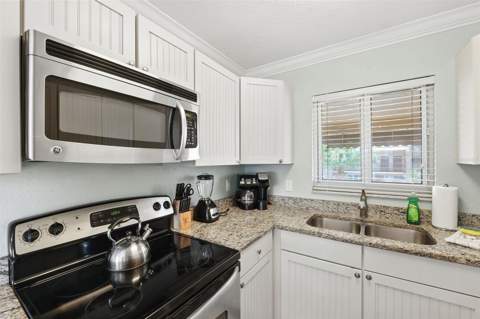 10265 Gulf Boulevard #A-301, St Petersburg FL - photo 11 of 46