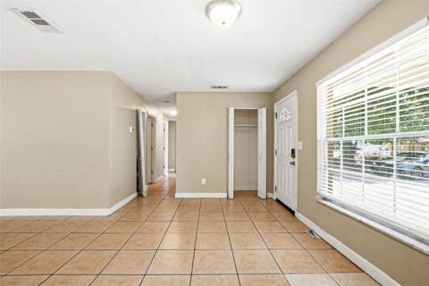 1729 Flores Court, Orlando FL - photo 12 of 39
