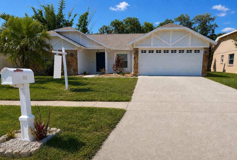 3 bedroom Single Family Residence at 503 Rapid Falls Dr, Highland Ridge Unit 3, Brandon — photo 1