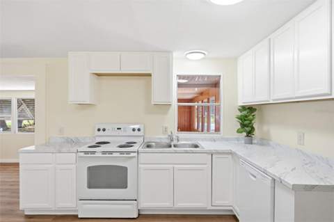 14742 Mandarin Street, Tavares FL - photo 20 of 35