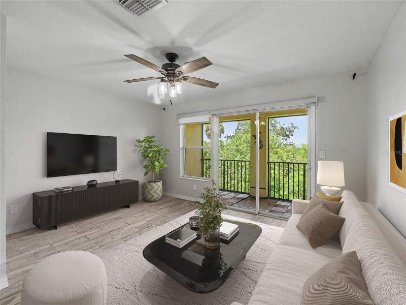 2 bedroom Townhouse at 4866 Tuscan Loon Drive, Palm River Twnhms Ph 1, Tampa — photo 4