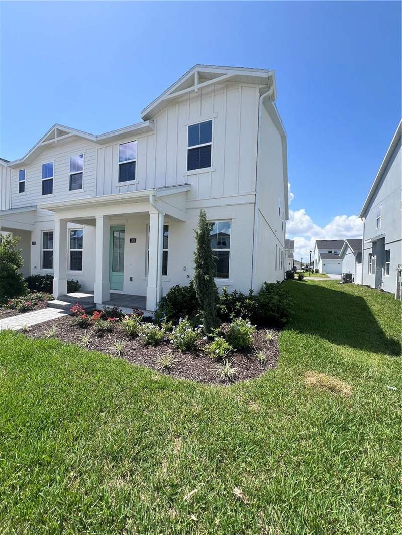 4 bedroom Townhouse at 1876 Crowncrest Drive, Bronson Peak, Apopka — photo 2